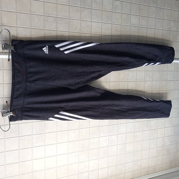 Adidas capris workout tights - Picture 1 of 4